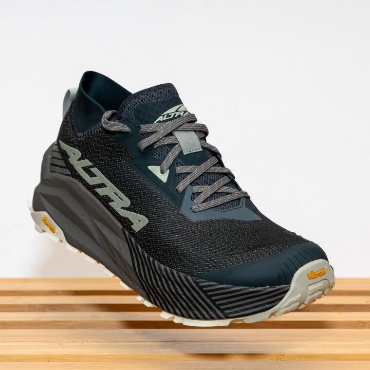 Altra Olympus 275 | photo: Glenn Tachiyama
