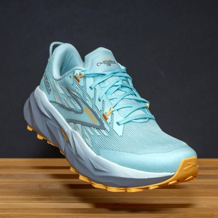 Brooks Cascadia 19