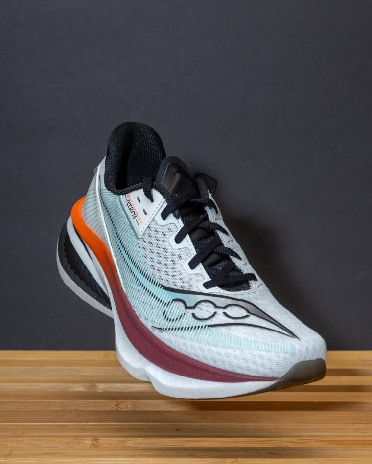 Saucony Endorphin Azura